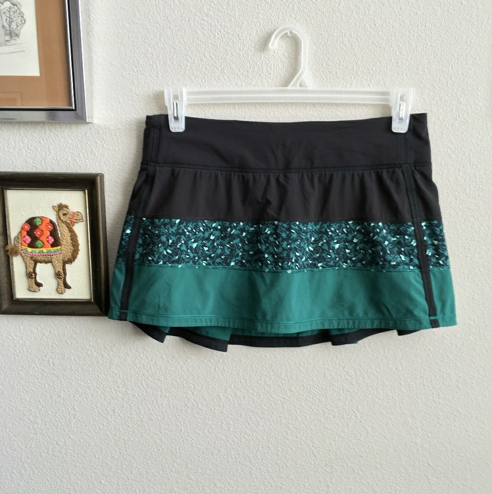 Lululemon Pace Rival Forest Green Skirt